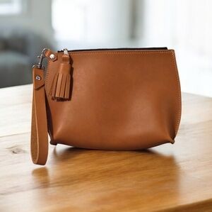 Bubo 🦉Everyday Wristlet/Clutch Handmade, Leather, Like New!